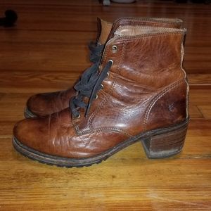 Frye Sabrina Boots